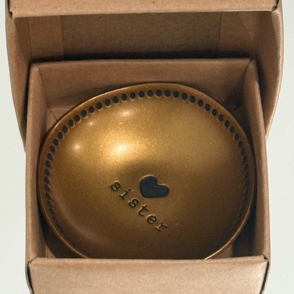 Stanley Floral Sisters Accessory Box with brass colored “sister”- Pink and Green - Picture 2 of 6